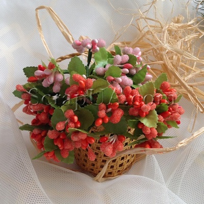 Гілочки декоративні з ягодами, колір помаранчевий, 1 пучок з 10 штук