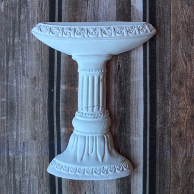 Гипсовое украшение от Е.В.A -  "Фонтан на постаменте", белый, 6 см, 1 шт.