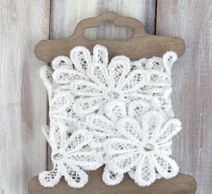 Кружево от Prima - Floral Lace Trim - Daisy, 1,3 м, диаметр 5 см