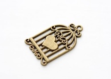 Металева підвіска від ScrapBerryʼs - клітка з серцем, 1 шт.