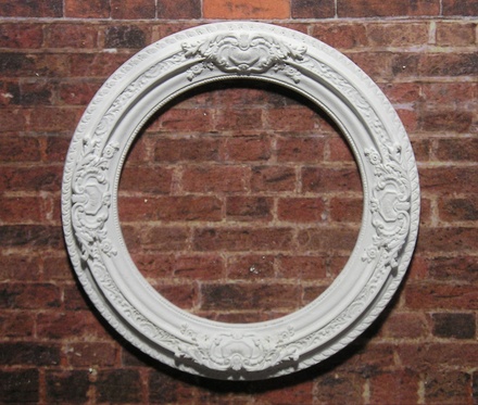 Гіпсова кругла рамка від E.В.А., 7.2см