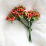 Гілочки декоративні з ягодами, колір помаранчевий, 1 пучок з 10 штук