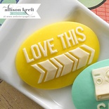 Прикраса Webster's Pages - Love This, колір жовтий, 1 штука