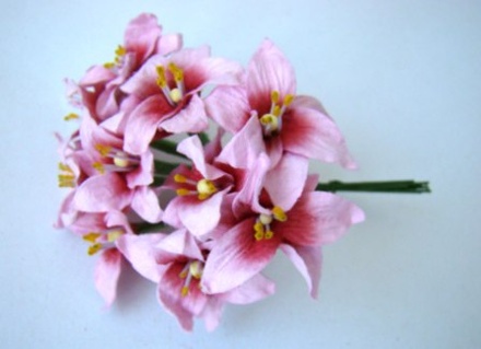 Лилия, диаметр 3 см, цвет розовый, 10 шт.