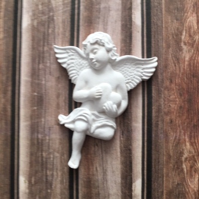 Гипсовое украшение от Е.В.A - Ангел с сердцем, 5.3х6.9 см