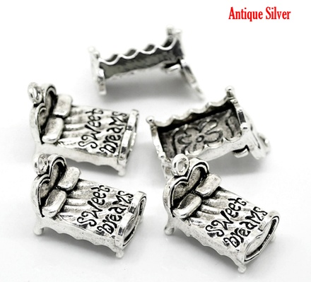 Металлическое украшение/подвеска "Кровать - sweet dreams", 25х15мм античное серебро, 1 шт.