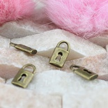 Металлическое украшение "Замок навесной, объемный", 14х7 мм, 1 шт.