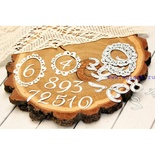 Ножі для вирубки від AgiArt - Цифри і рамочки. Вони продаються на магнітному аркуші+упаковку. У велику рамочку буде включено 2 цифри.