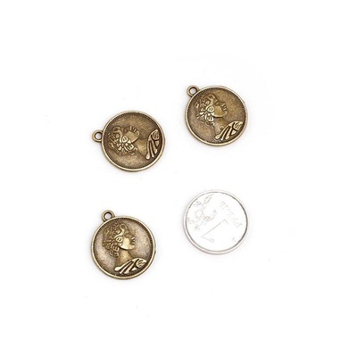 Металева підвіска від ScrapBerryʼs - Старовинна монета, 23x20мм, 1 шт.