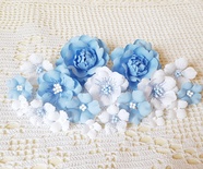 Набір квітів з тканини (18 шт.), блакитно-білий, 1,5 см - 5 см