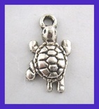Металева підвіска черепашка, 24х13мм, 1шт.