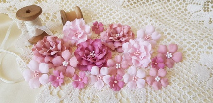 Набір квітів з тканини (18 шт.)