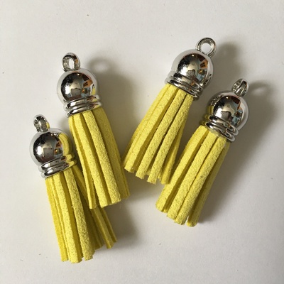 Підвіска - китиця з замші з срібним наконечником, 35х10 мм, колір жовтий