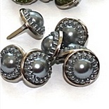 Набір брадсів Eyelet Outlet - Pearl Brads Brads Smokey/Silver, колір сірий, у срібній оправі, 14 мм, 10 штук