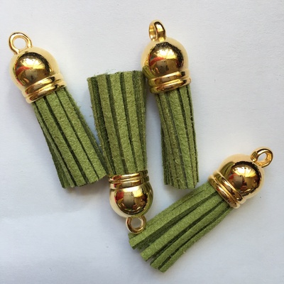 Підвіска - китиця з замші з золотим наконечником, 35х10 мм, колір оливковий
