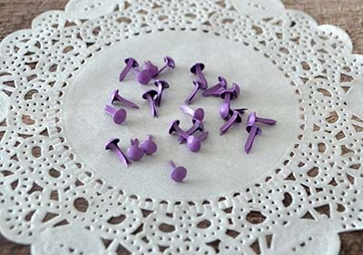 Набор брадсов от ScrapBerry's, сиреневые, 8х4,5 мм, 20 шт