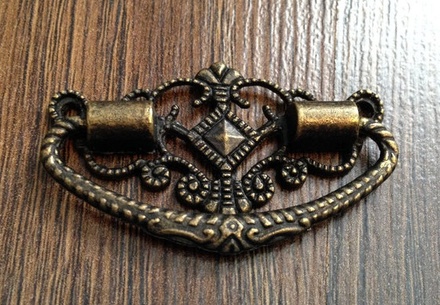 Ручка декоративная, бронза, 50х30мм