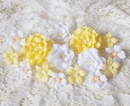 Набір квітів з тканини (15шт.), жовто-білий, 2,5 см - 4,5 см