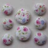 Тканинні ґудзики і топси від Allmacraft - серія Шеббі 2, діаметр 2 і 2,5см, 8 штук