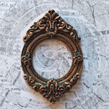 Гіпсова рамка кругла під бронзу від E.B.А, 8,7x5,7см, 1 шт.