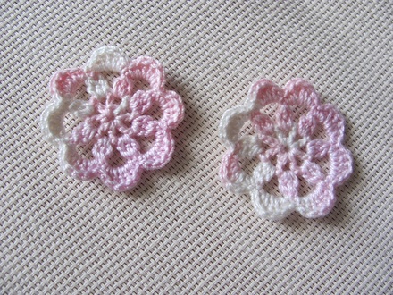 Затишний декор від LESHCHENKO - в’язаний набір для декорування "Baby Girl", MELANGE, 16 ел.