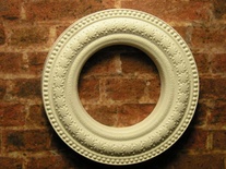 Гіпсова прикраса від E.В.А. - Кругла рамка, біла з зірками, діаметр - 3,5см