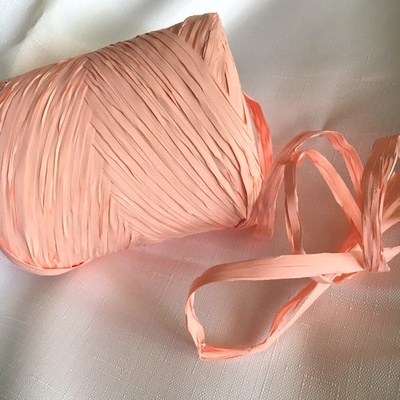 Рафія натуральна, колір персиково-рожевий, 1 метр