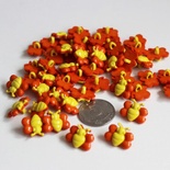 Ґудзик "Бджілка", колір жовтий з помаранчевим, 1 шт.