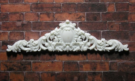 Пластиковий вензель малий від E.В.A.,7. см