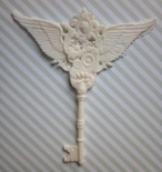 Гнучкі пластикові фігурки - ключ з крилами, 7x6см