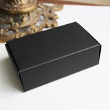 Коробка пакувальна, картон щільність 380 мг, 9, 4x5,7x3 см чорна, 1 шт.