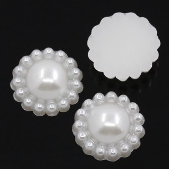 Квітка, імітація перлинок, 13мм, колір білий, 10 шт.