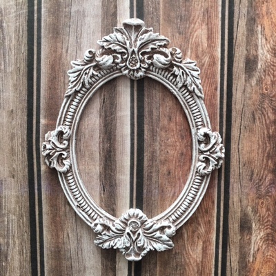 Рамка овальна гіпсова з патинуванням від E.В.A., 6.5х8.7см