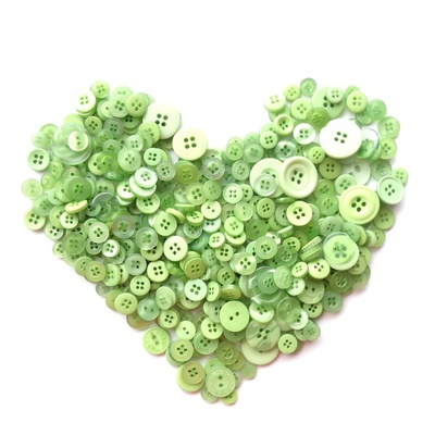 Набор декоративных пуговиц от ScrapEgo - Салатовый микс. В наборе 40 штук. Материал: пластик. Не содержат вредных веществ, без никеля. Можно стирать.