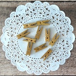 Прищіпки Деревʼяні від Hobby&You "Золоті", 2,5см, 10 шт.