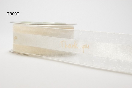 Стрічка від May Arts сатинова з написом Thank you, колір слонової кістки, ширина 3,8 см, довжина 90 см