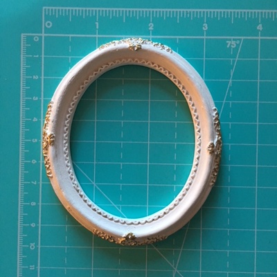 Гипсовая большая рамка, белая с золотом от Е.В.A, 9,6 см, 1 шт.