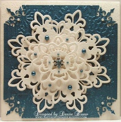 Набор лезвий от Spellbinders -Accents & Motifs Fleur De Lis Doily Motifs S5-043