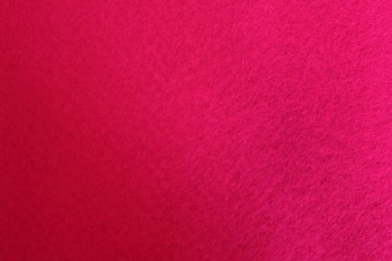 Фетр клеевой 20*30 см 1 мм 100% полиэстер ФУКСИЯ HY2811029