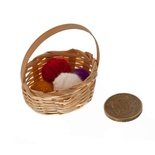 Корзинка для рукоделия с мотками шерсти от Art of Mini