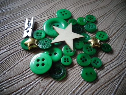 Набор пуговиц и декора от ScrapEgo - "Зелёный микс", 30 элементов.