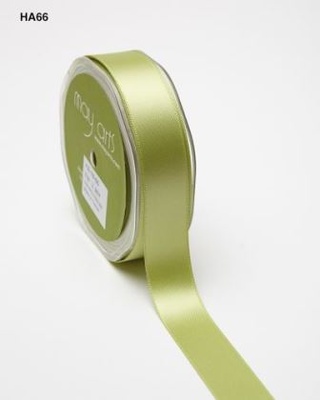 Двостороння атласна стрічка - салатовий (селера), ширина - 22 мм, довжина 90 см