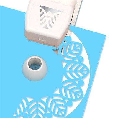 Дырокол круга от Martha Stewart  - Circle Edge Punch Cartridge, Round Leaf