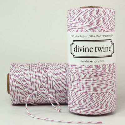 Хлопковый шнур от Divine Twine - Purple Plum, 1 мм, цвет фиолетовый/белый, 1м
