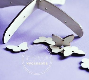 Деревʼяна прикраса від Wycinanka - Міні-miль з метеликами, 3 власника 15,5см, 8 метеликів 3 см, 10 дет.