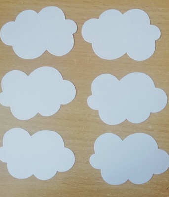 Вирубка з білого картону — Набір фігурних хмарок, 6 штук, 6,6см 4,2см