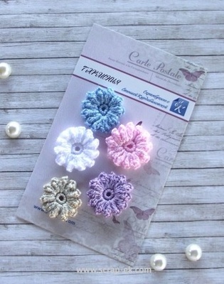 Вязаные цветы  от Евгения Курдибановская ТМ "Гармония"