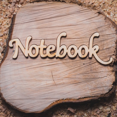 Деревʼяна вирубка від Вензелик - Напис "Notebook", 122x37 мм