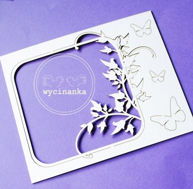 Чипборд від Wycinanka - Рамка з завитками і метеликами, 15x12,5см