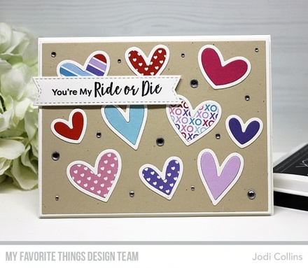 Ніж для вирубки My Favorite Things - Die-namics Lots of Hearts Hearts Outlines